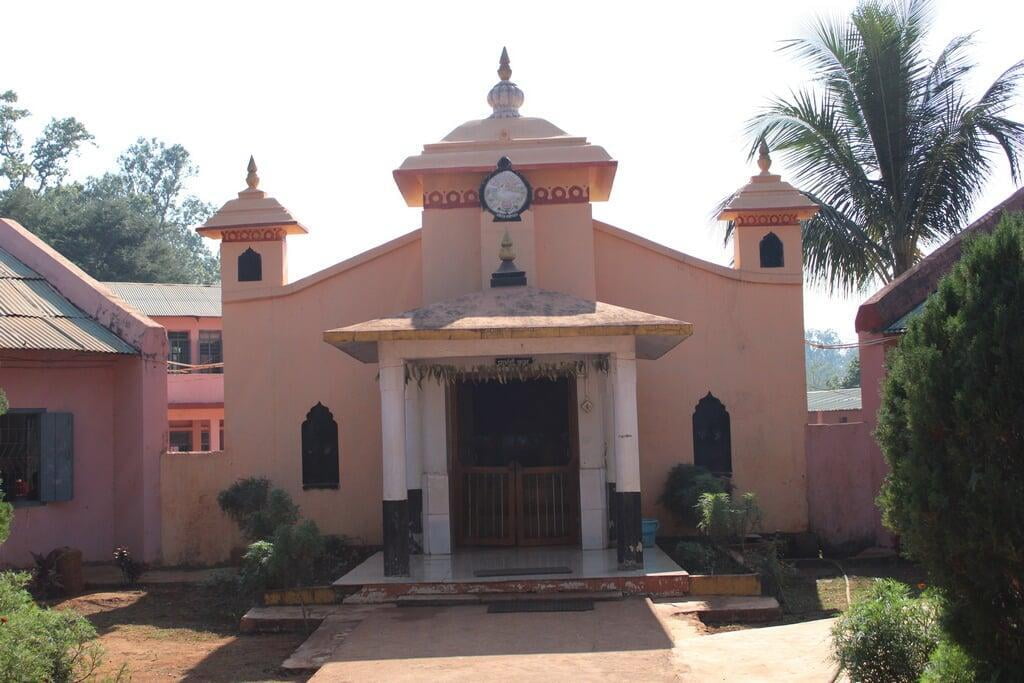Vivekananda Vidya Mandir, Akabeda